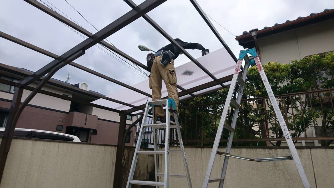カーポート波板張替え 知多市 | 波板張替えならエクステリアの窓口知多市