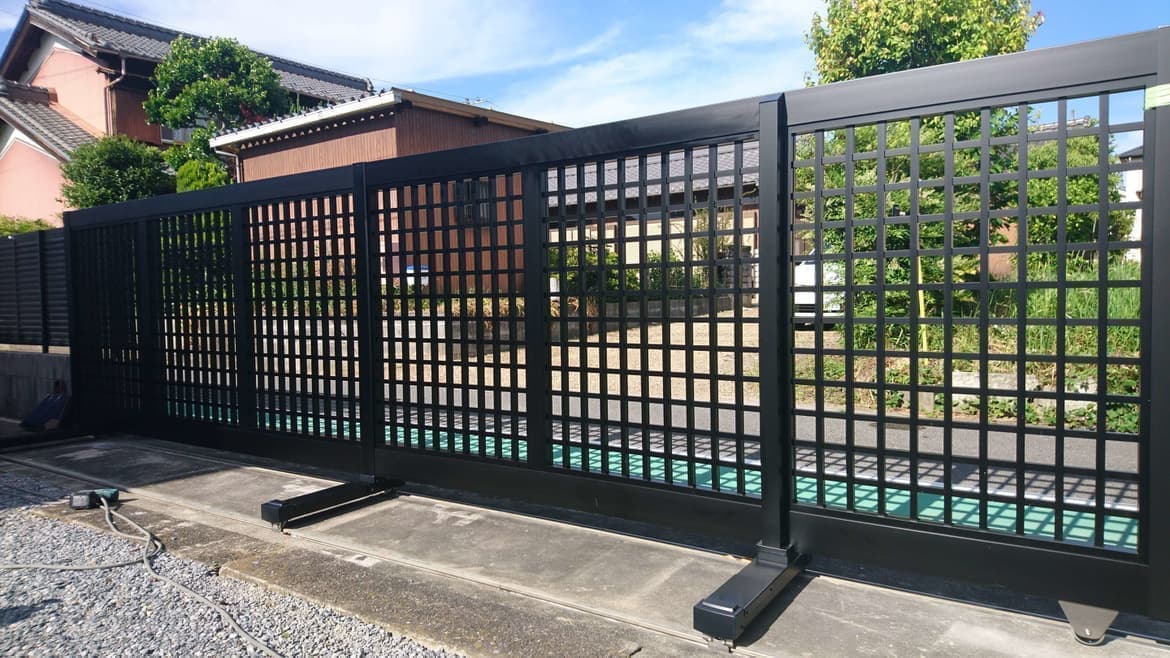 大型引戸門扉の取替えなら知多市のエクステリアの窓口知多市