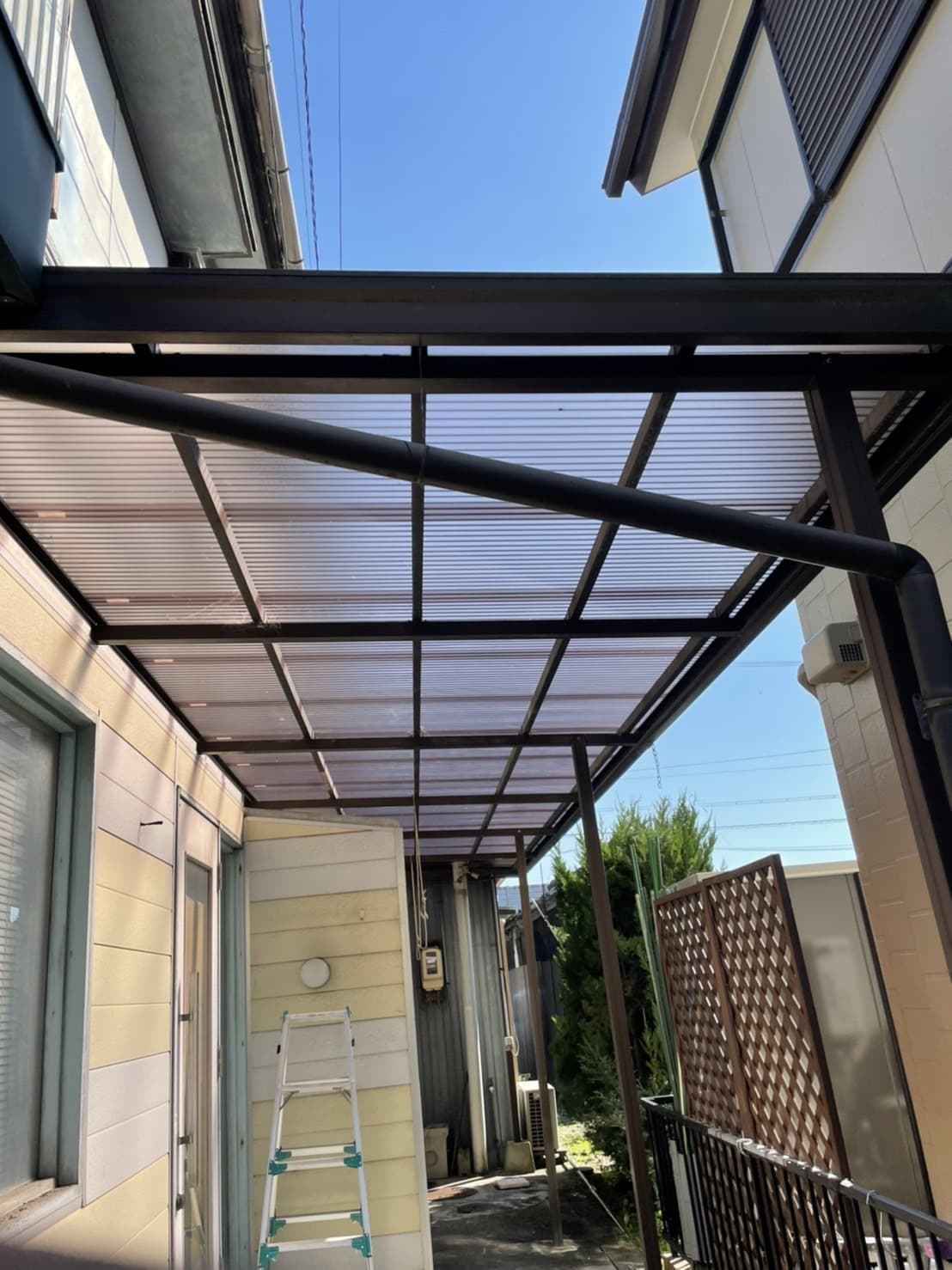 波板交換 知多市 | 波板交換ならエクステリアの窓口知多市